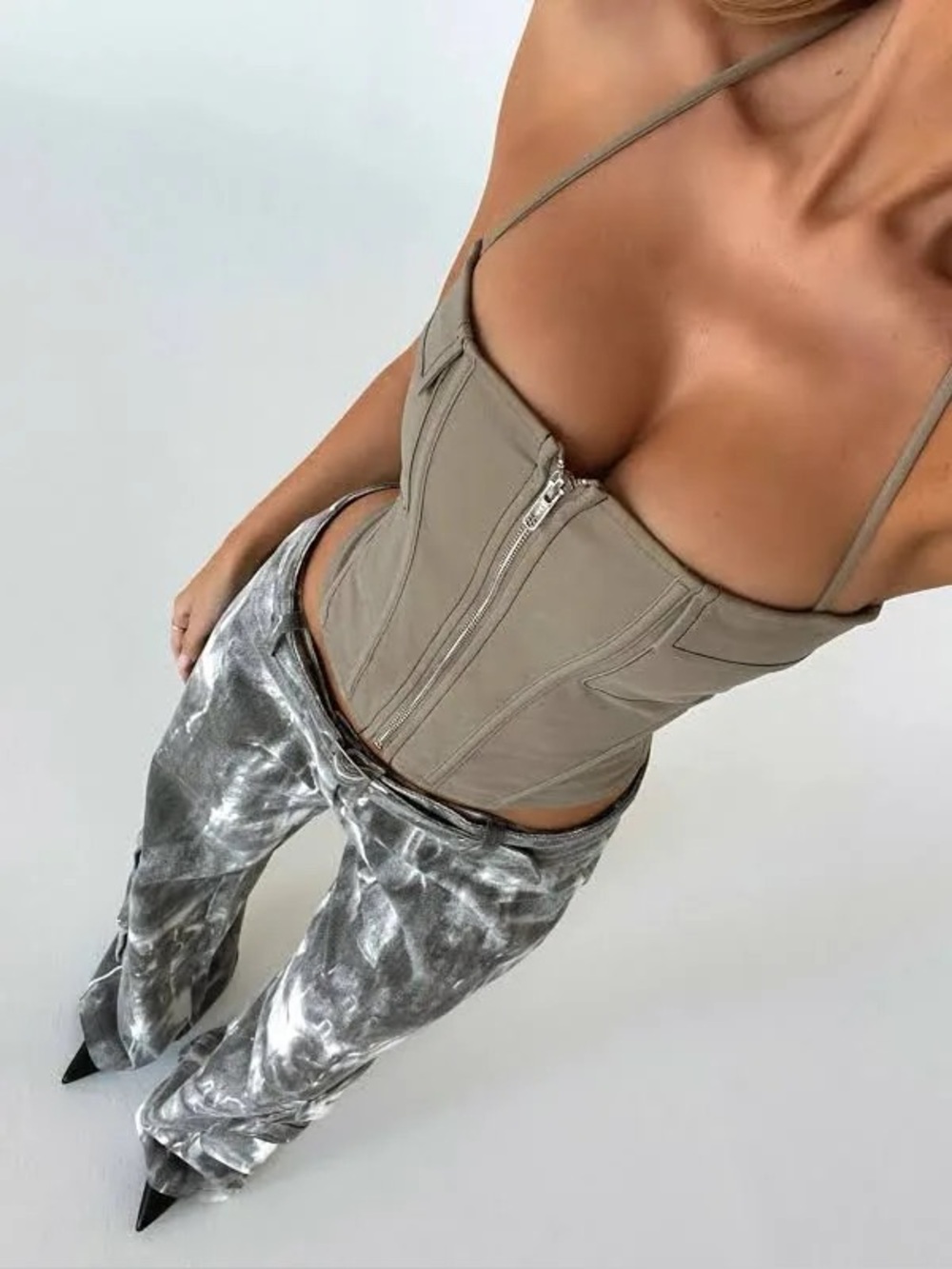 Outcast Serene Top Taupe Small
